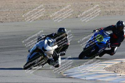 media/Jan-08-2022-SoCal Trackdays (Sat) [[1ec2777125]]/Turn 10 (2pm)/